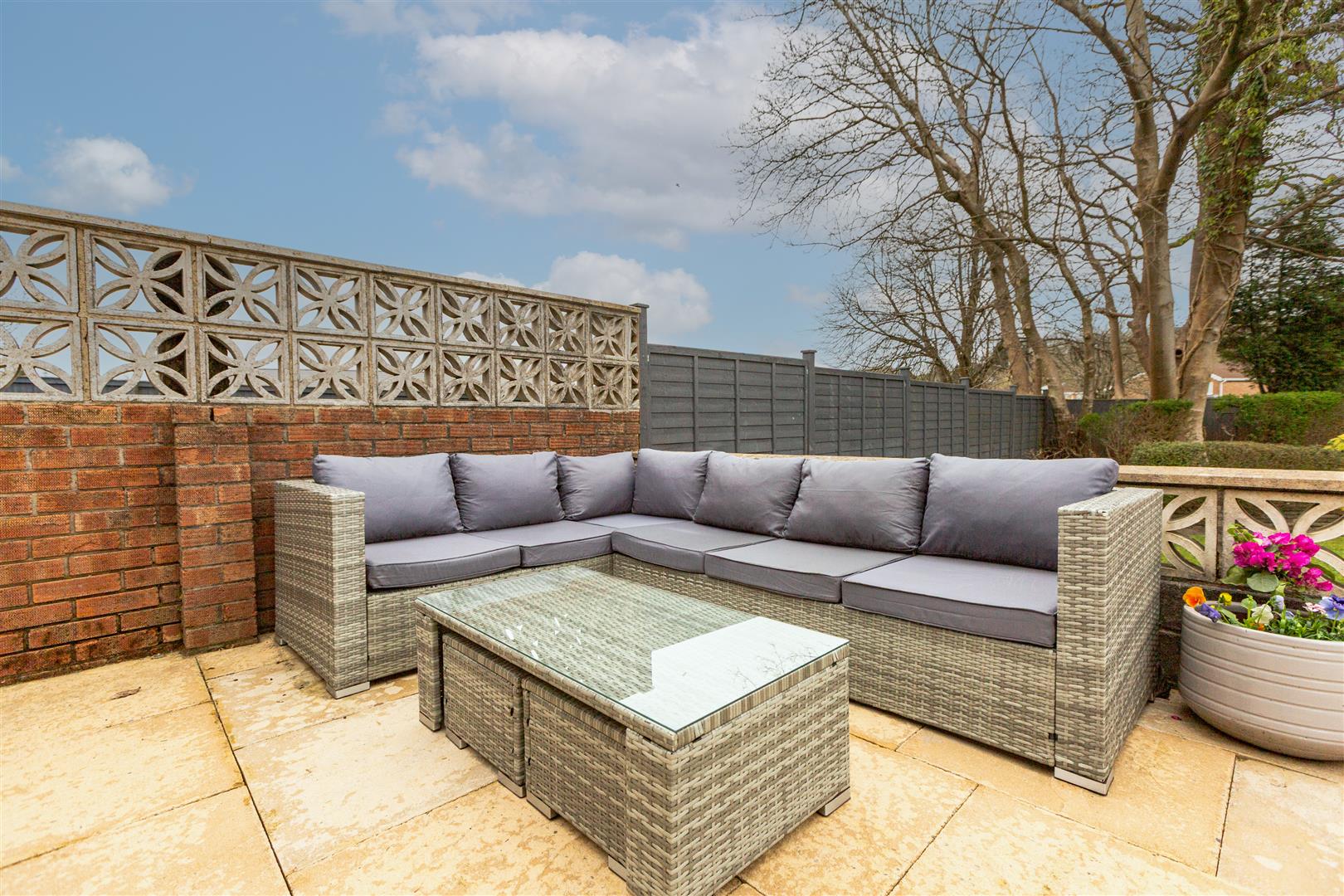 Weig Fach Lane, Fforestfach, Swansea, SA5 5AD